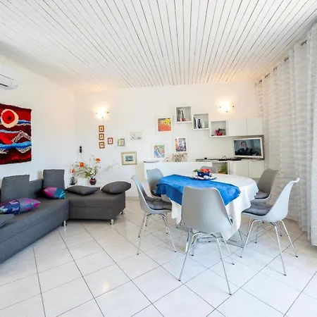 House Lido Tatil Evi *